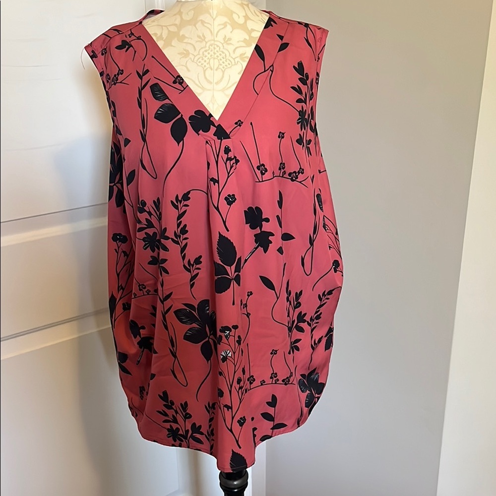 Floral Red Sleeveless Top